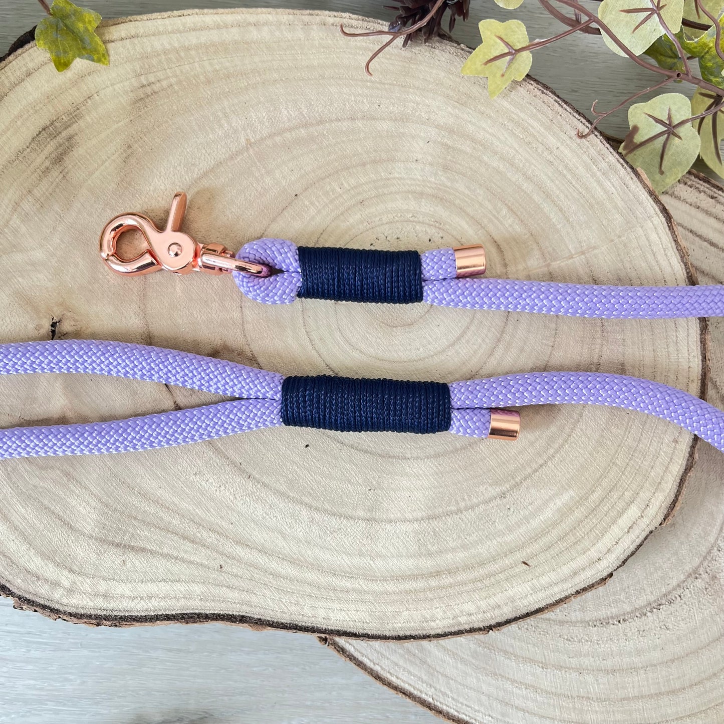 Lilac Paracord Rope Dog Lead